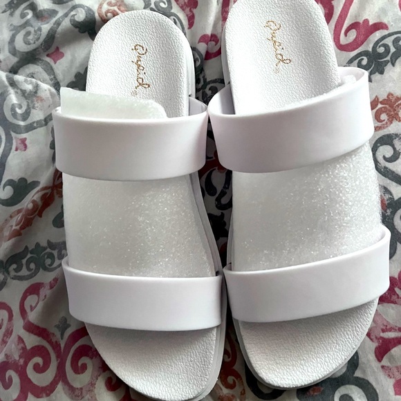 Cupid double band sandals - Picture 1 of 5